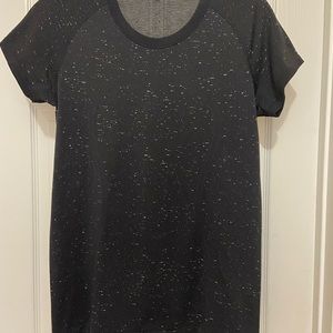 LULULEMON Women’s Black Running Speckled Workout Short Sleeve Top Size 12